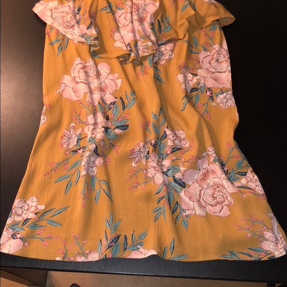 Billabong Dress NWOT (MUST HAVE) - Picture 5 of 5